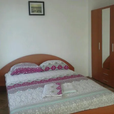 Maison d'hôtes семеен стаси *